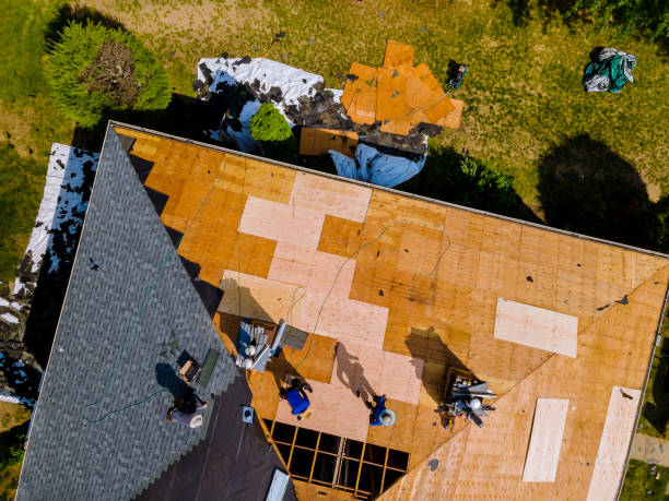 Best Residential Roofing Contractor  in San Saba, TX