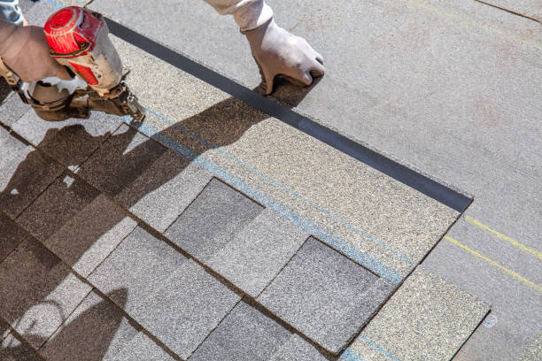 Best Residential Roofing Contractor  in San Saba, TX